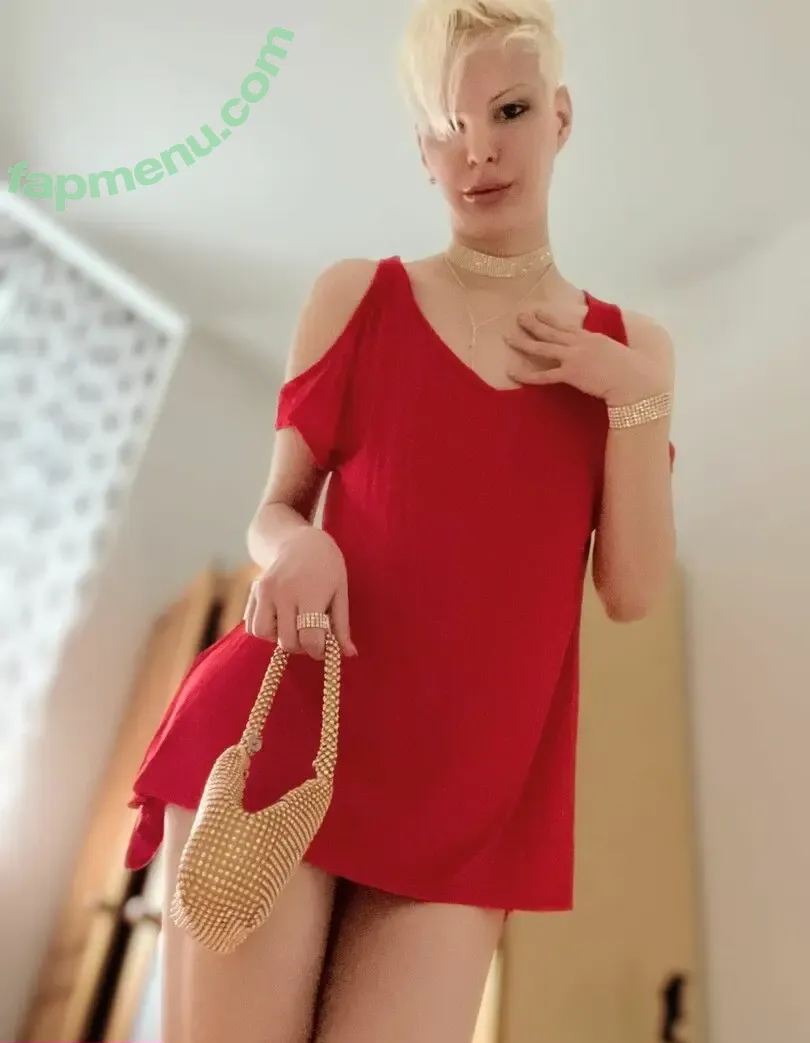 blonditwink nude photo #0005 (blonditwink)
