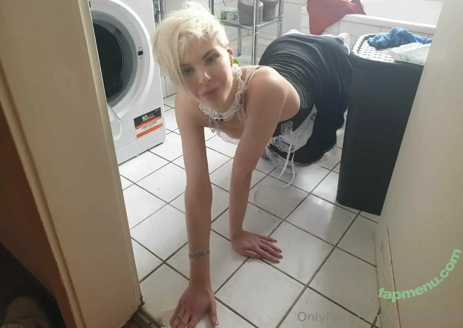 blonditwink nude photo #0018 (blonditwink)