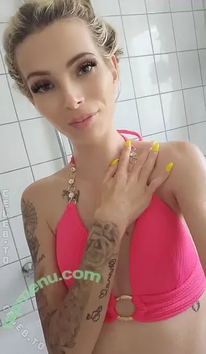 Blondlion nude photo #0010