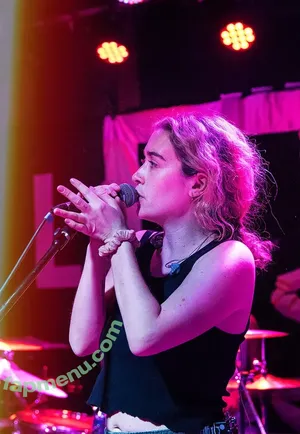 Blondshell / Sabrina Teitelbaum / blondiebombxxx nude photo #0055