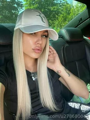 blondy_angel / blondyangel nude photo #0006