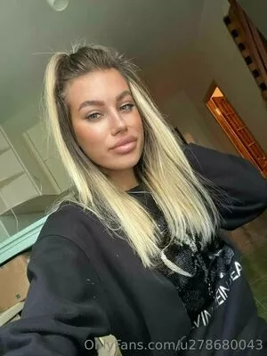 blondy_angel / blondyangel nude photo #0022