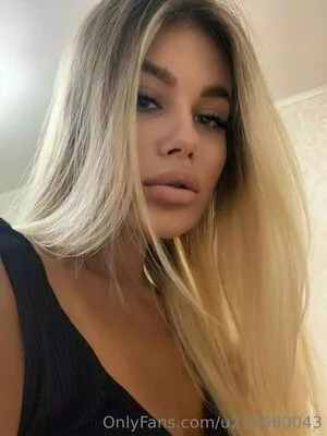 blondy_angel / blondyangel nude photo #0024