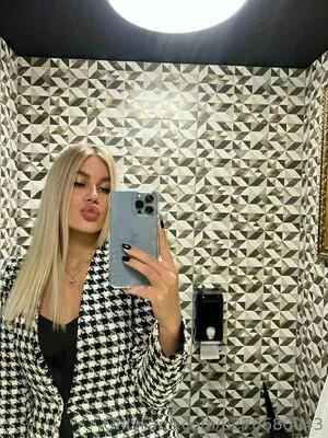 blondy_angel / blondyangel nude photo #0032