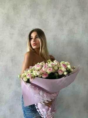 blondy_angel / blondyangel nude photo #0035