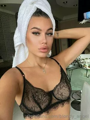 blondy_angel / blondyangel nude photo #0041