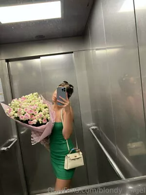 blondy_angel / blondyangel nude photo #0053