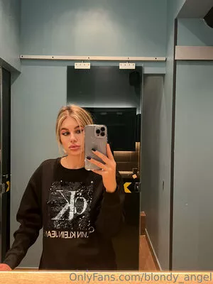 blondy_angel / blondyangel nude photo #0057