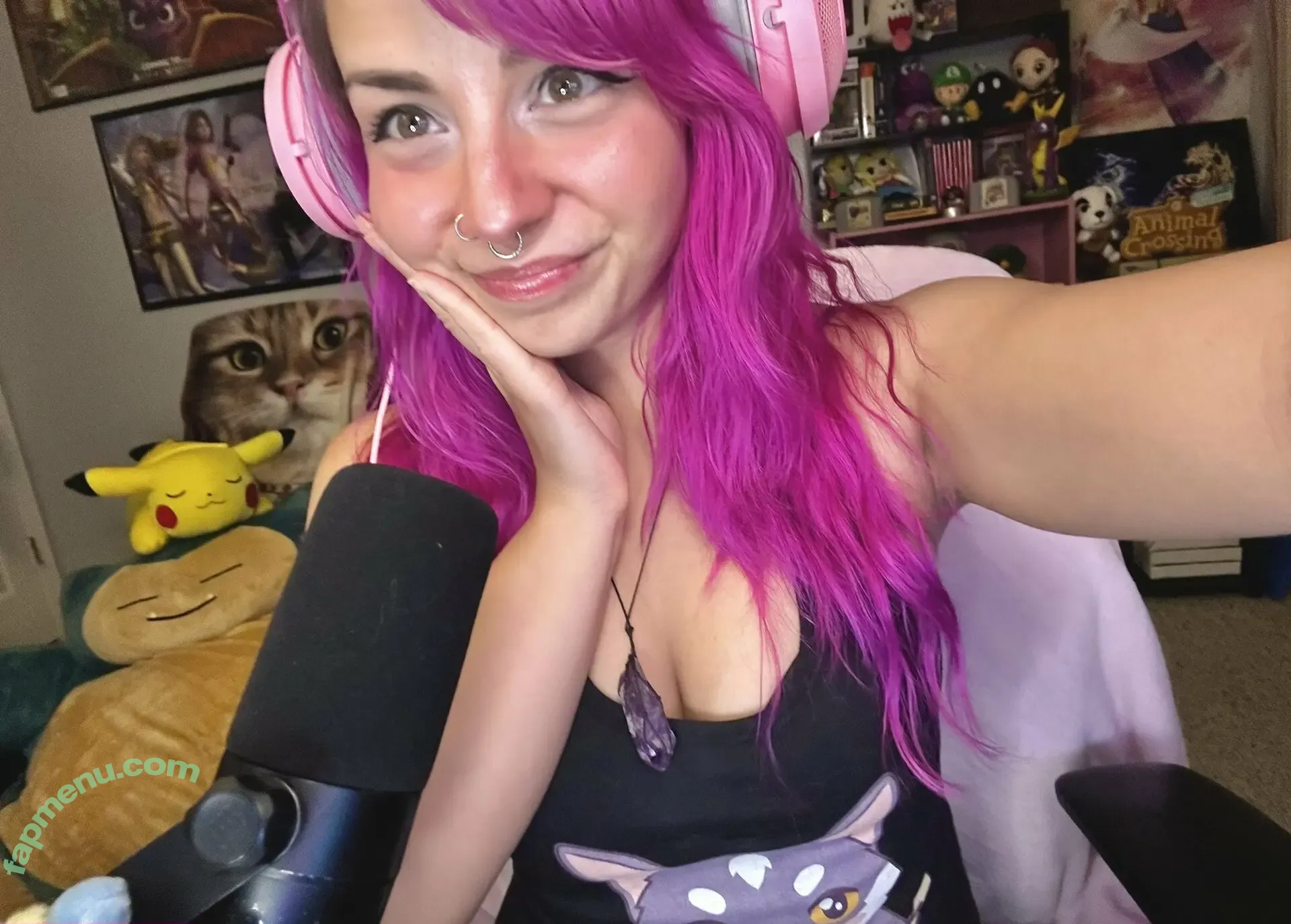 Bloob3rry nude photo #0037 (Blooberry / blonxegirl20 / bloob3rry_)
