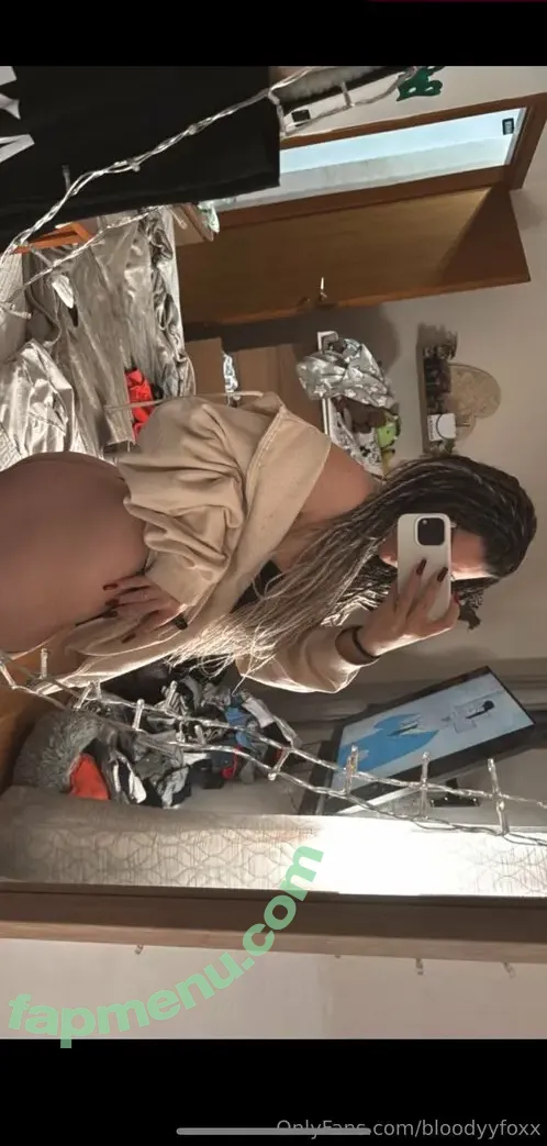 bloodyyfoxx nude photo #0001 (bloodyfoxx2948)