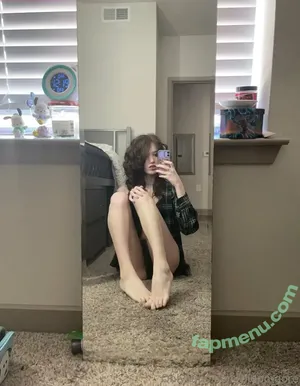 bloomgore / bloomg0re nude photo #0080