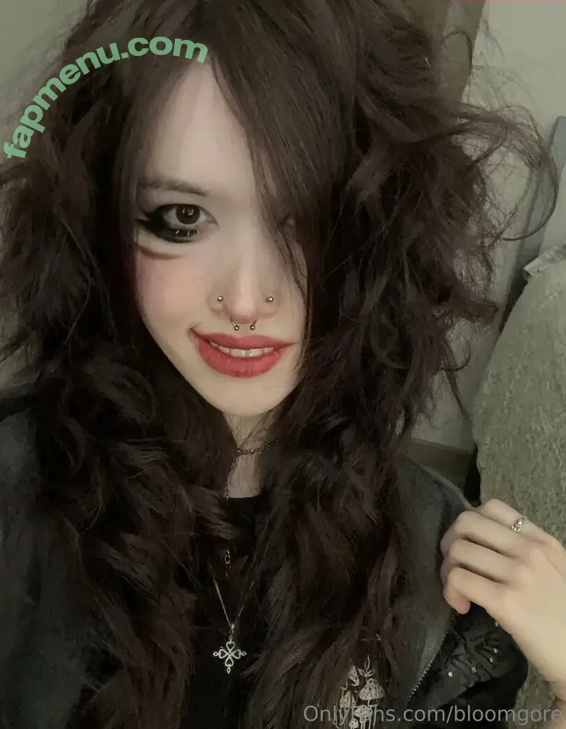 bloomgore nude photo #0075 (bloomg0re)