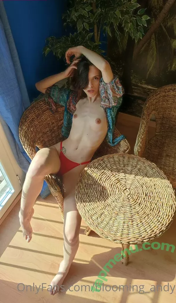 bloomingnaked nude photo #0003 (fawnshimer)