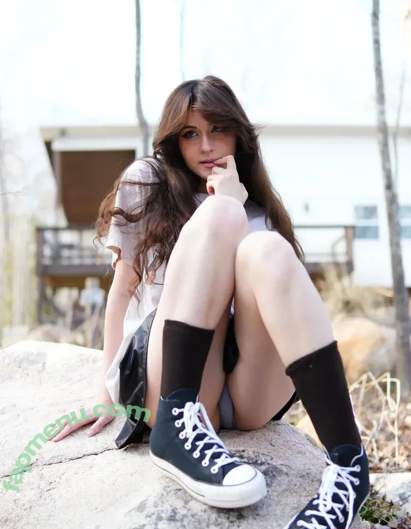 Blossom In The Moonlight nude photo #0018 (Myah Rodriguez / blossominthemoonlightofficial / loserfacebri)