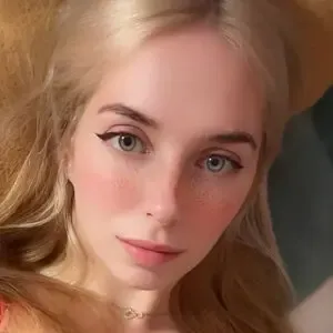 blossomprinxess / blossomprinxesss / mariimoonstar nude photo #0042