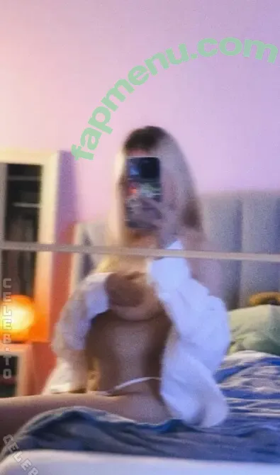 blossomprinxess nude photo #0058 (blossomprinxesss / mariimoonstar)