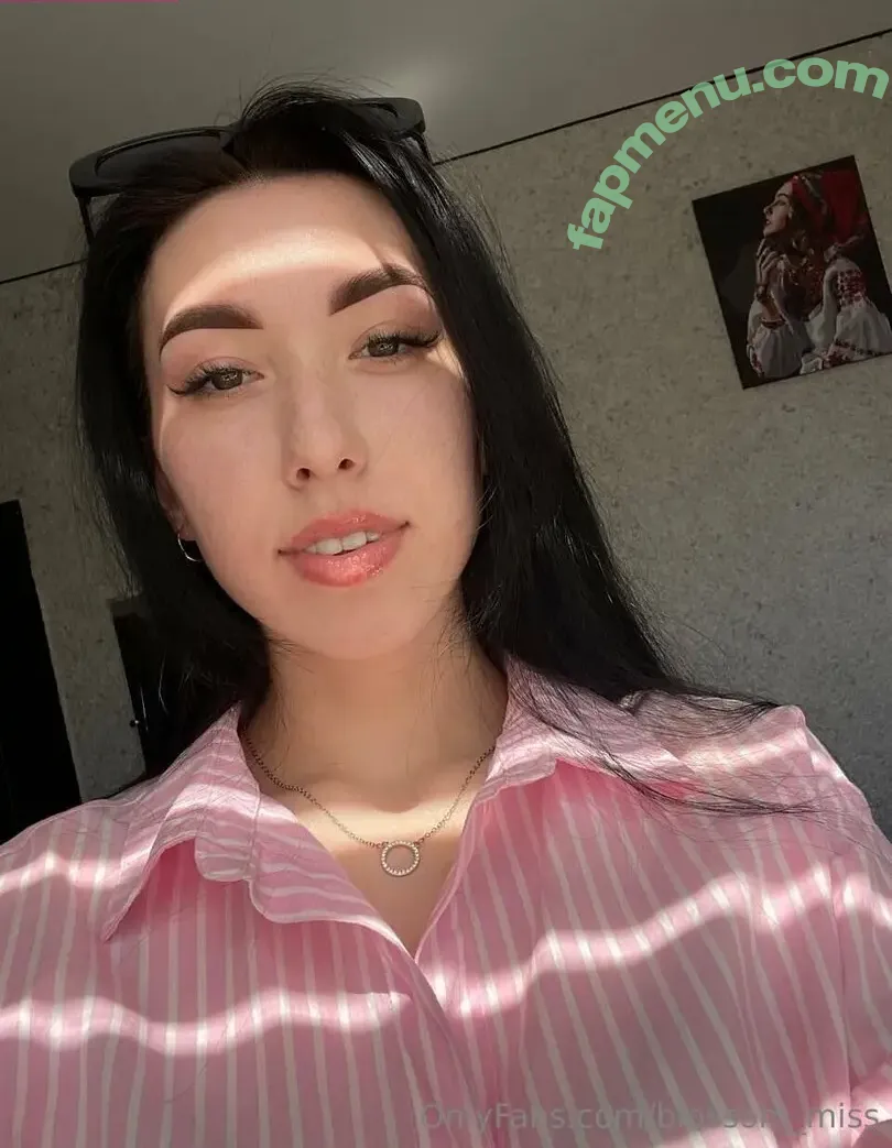 blosssom_miss nude photo #0003 (msblossom.xo)