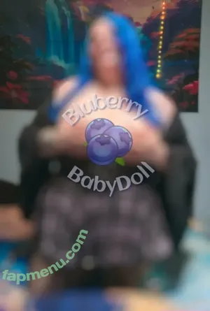 bluberrybabydolltoo / bluberrytaco nude photo #0010