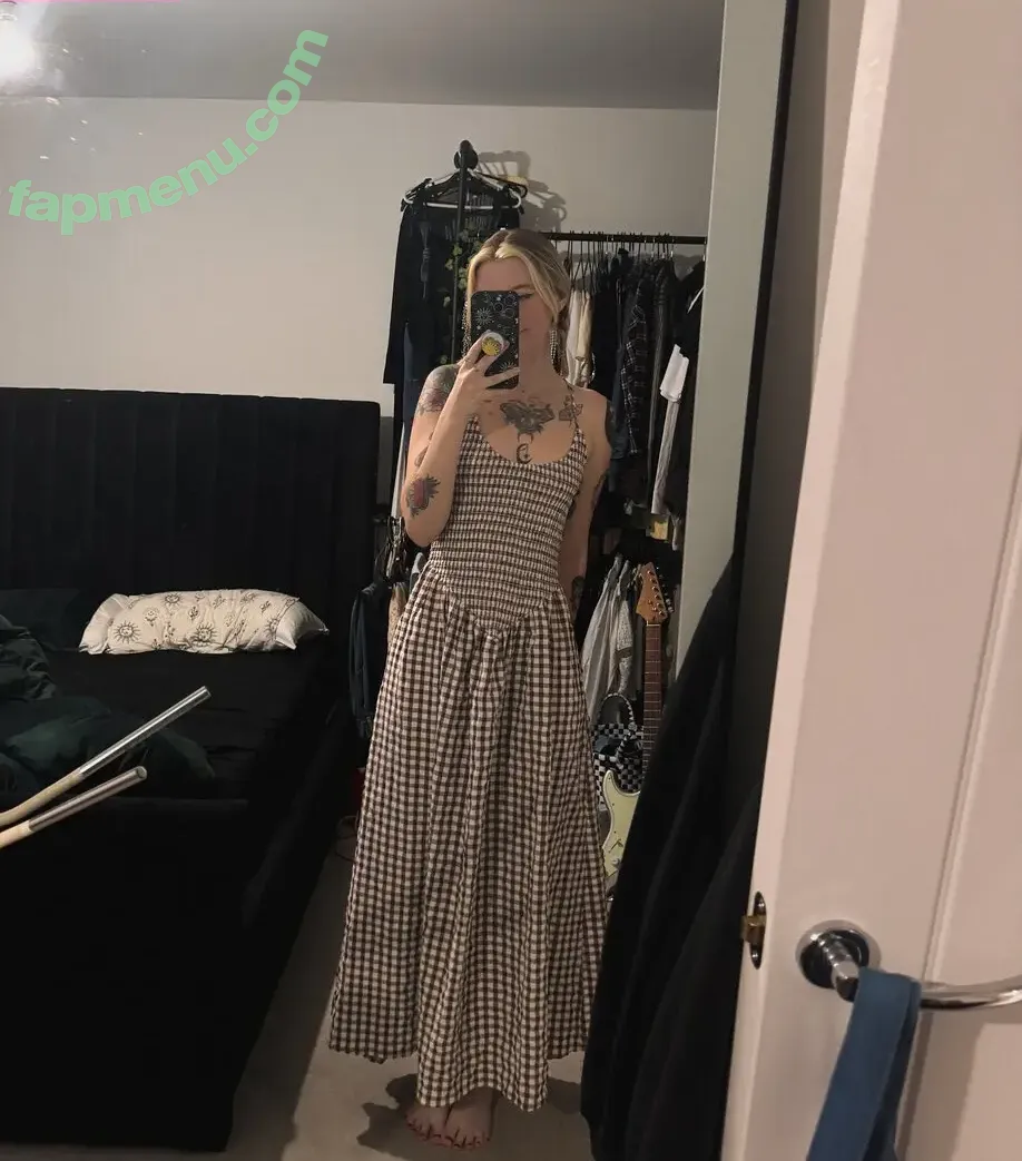 Bludaisy nude photo #0014 (bludaisy__)