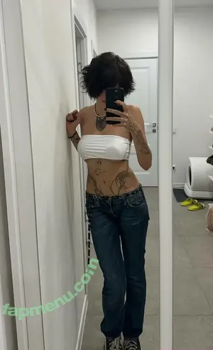 blue_eye_twinkle / lisa_milkis nude photo #0142