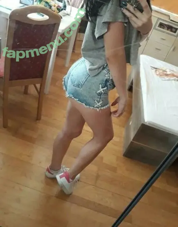 Blue.mogli nude photo #0007 (snsi.live)