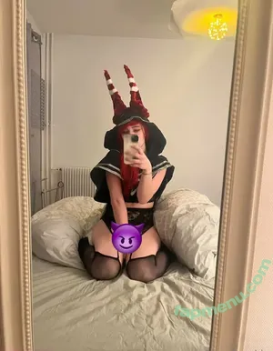 blue_peachie / peachieblues nude photo #0003