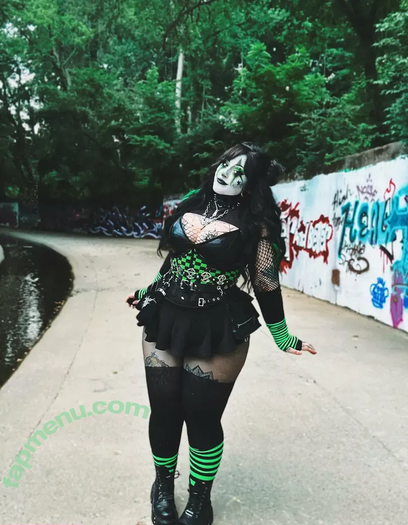 bluecollargoth nude photo #0036 (bluecollargoth)