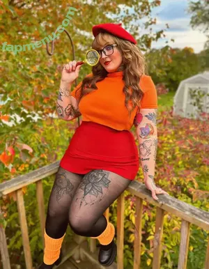 Bluecollargoth nude photo #0004
