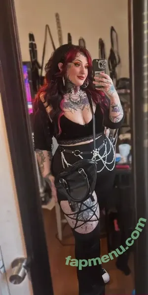 Bluecollargoth nude photo #0007