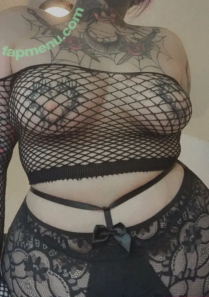 Bluecollargoth nude photo #0033 (Bluecollargoth)