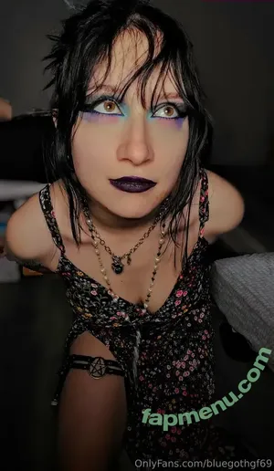 bluegothgf69 / itsgothgf nude photo #0015