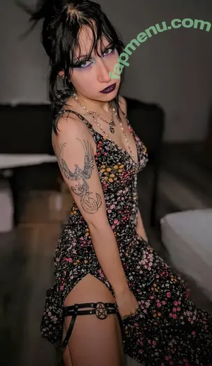 bluegothgf69 / itsgothgf nude photo #0017