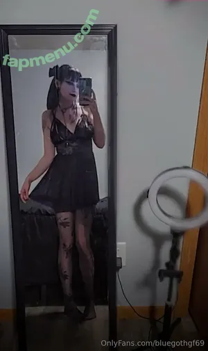 bluegothgf69 / itsgothgf nude photo #0028