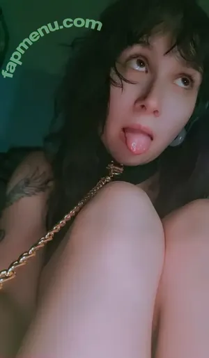 bluegothgf69 / itsgothgf nude photo #0039