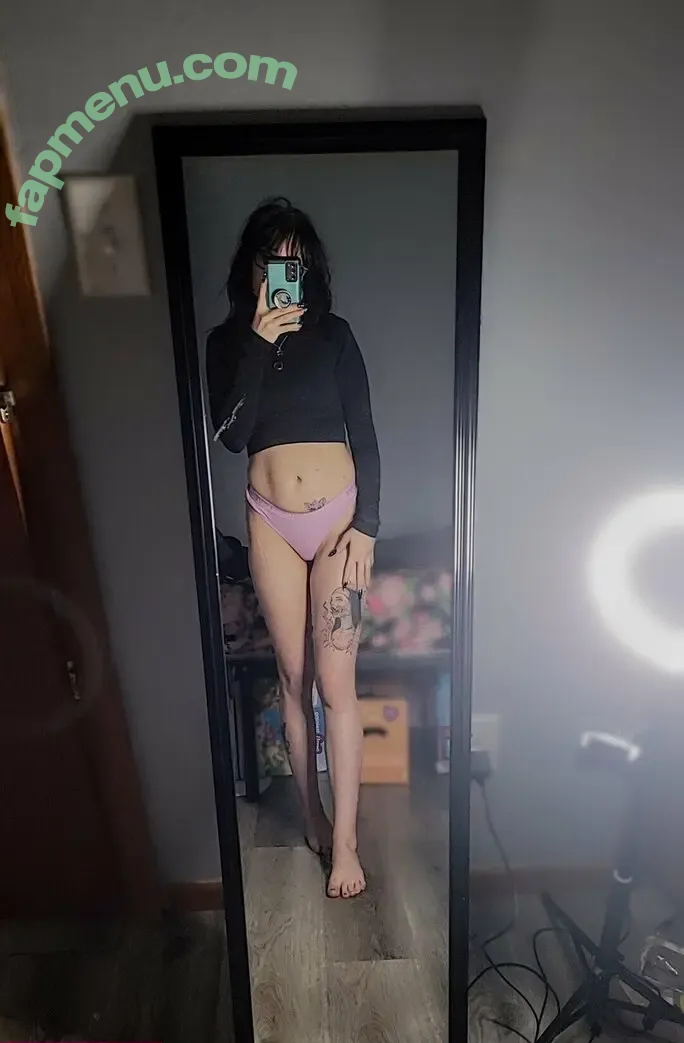bluegothgf69 nude photo #0035 (itsgothgf)