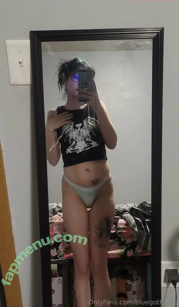 bluegothgf69 nude photo #0037 (itsgothgf)