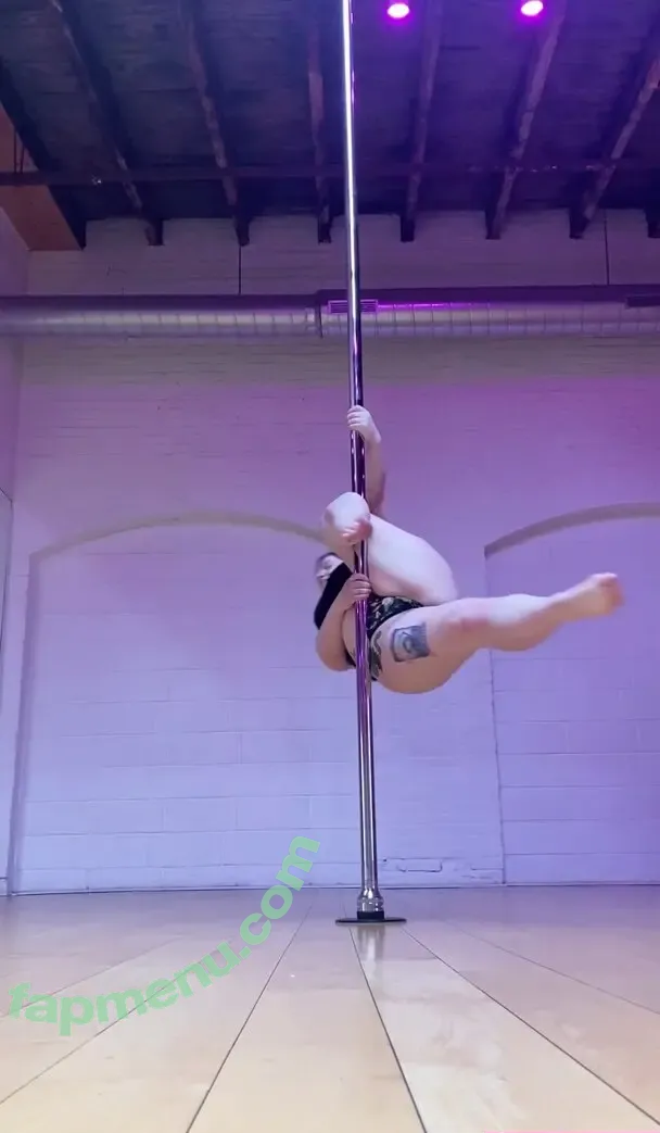 bluehairbby nude photo #0212 (bluehairbaby__)