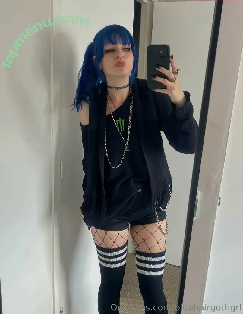 bluehairgothgrl nude photo #0016 (bluehairedgoth)