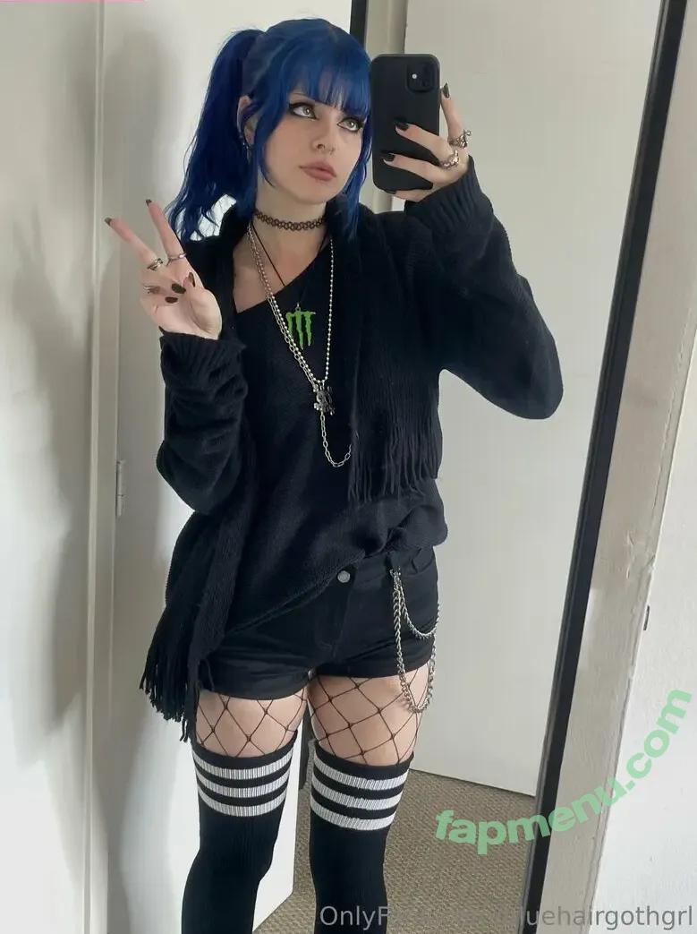 bluehairgothgrl nude photo #0019 (bluehairedgoth)