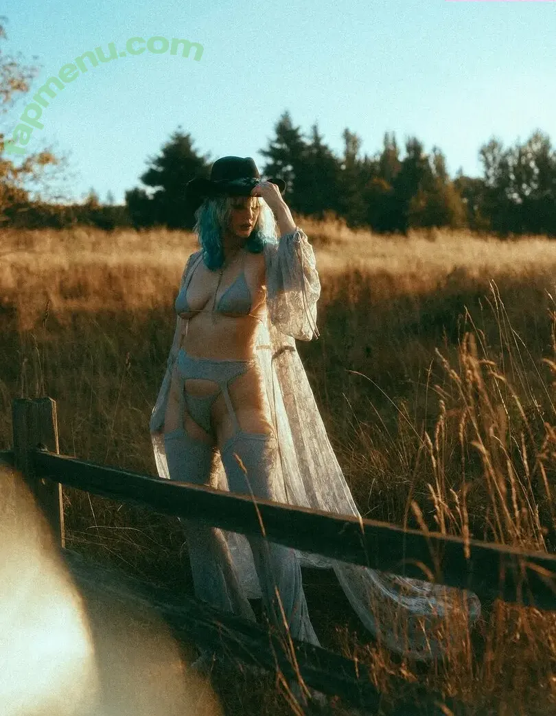 Bluejay nude photo #0008 (bluejay712)