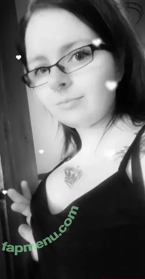 bluelily / blue.lily.productions nude photo #0001