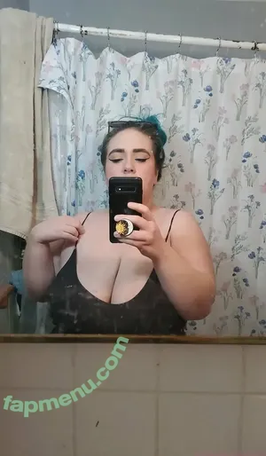 bluewut / bluethulu nude photo #0088