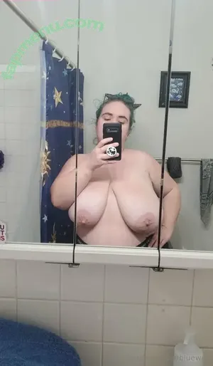 bluewut / bluethulu nude photo #0107