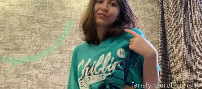 blumshy nude photo #0026 (blum.shy)