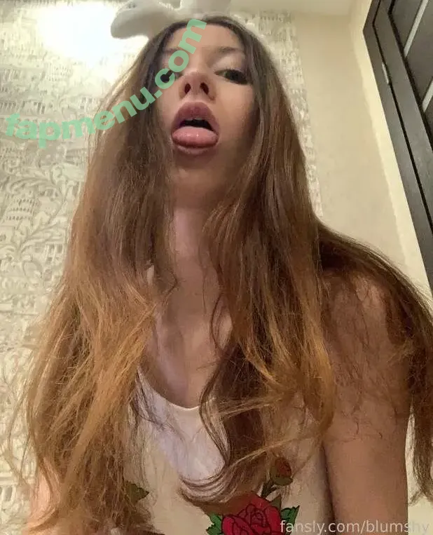blumshy nude photo #0032 (blum.shy)