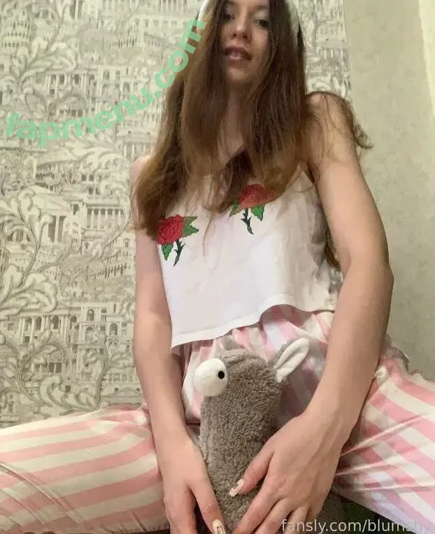 blumshy nude photo #0033 (blum.shy)