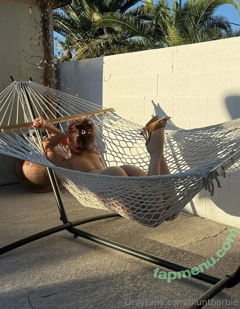 bluntbarbie nude photo #0230 (_prettypothead_ / itsleostar)