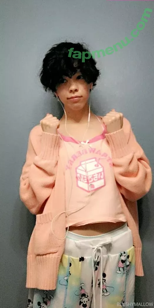 blushymallow nude photo #0091 (blushy.mallow / pastelblushy)