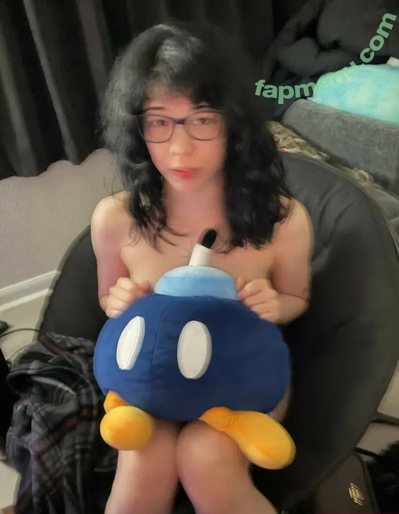 blushymallow nude photo #0302 (blushy.mallow / pastelblushy)