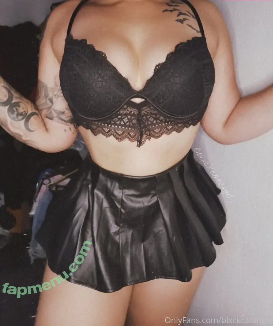 blxckcatangel nude photo #0043 (blxckcatangel)